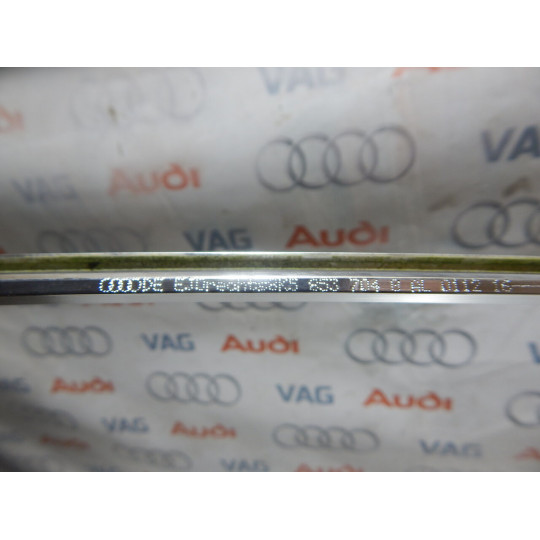 Молдинг даху правий AUDI A4 8K5853704B 2009-2012