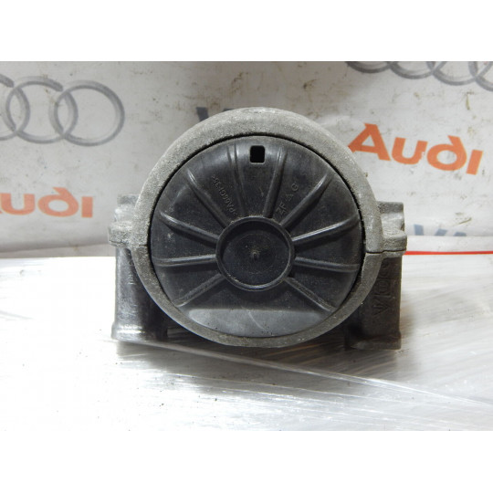 Подушка двигателя AUDI A4 8R0199381AL 2008-2016