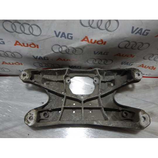 Кронштейн КПП AUDI A4 8K0399263AF 2008-2017