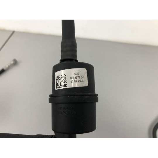 Вентиляційна трубка паливного бака з резонатором BMW 3 13908663978 2019-