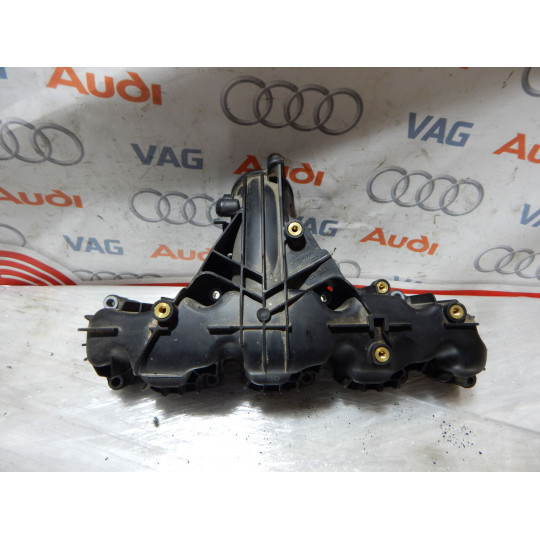 Впускний колектор 2.0 TDI AUDI A4 03L129711BA 2010-2016