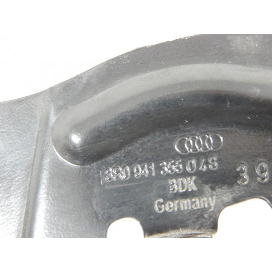 Кронштейн AUDI Q5 8R0941355 2008-2016