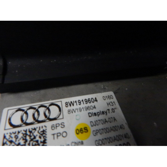 Дисплей бортового комп'ютера AUDI A4 8W1919604 2016-2022