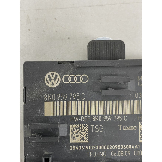 Блок управления дверьми задний AUDI A4 8K0959795C 2008-2016