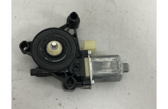 Моторчик склопідйомника передній правий AUDI A4 8W0959802 2016-2020