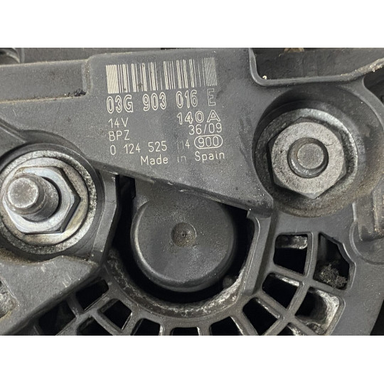 Генератор Bosh 140A AUDI A4 03G903016E 2008-2016