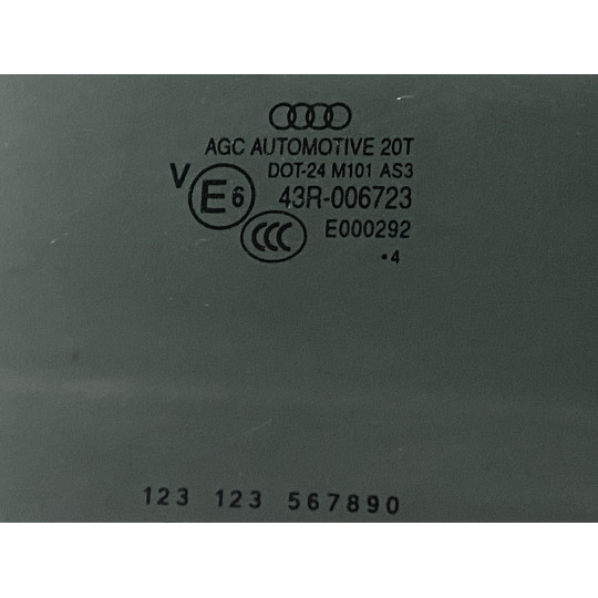 Скло дверей задних левых 14 год AUDI Q5 8R0845205G