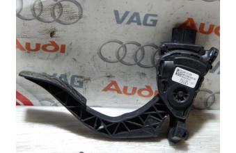 Педаль газу AUDI A4 8K1721523 2008-2012
