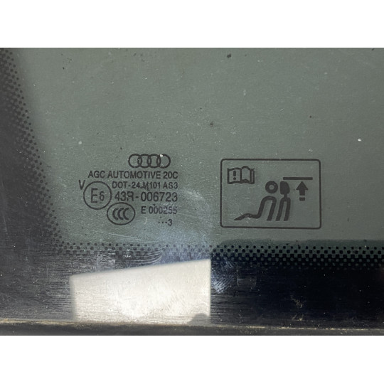 Боковое стекло левое AUDI Q5 8R0845299Q