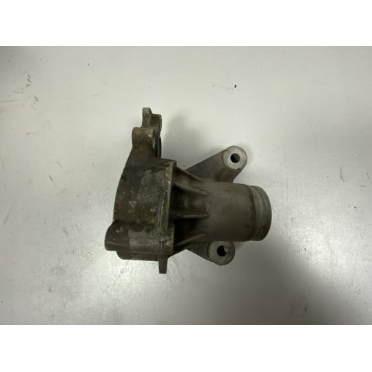 Корпус рульовой рейки AUDI A4 8W1423055S