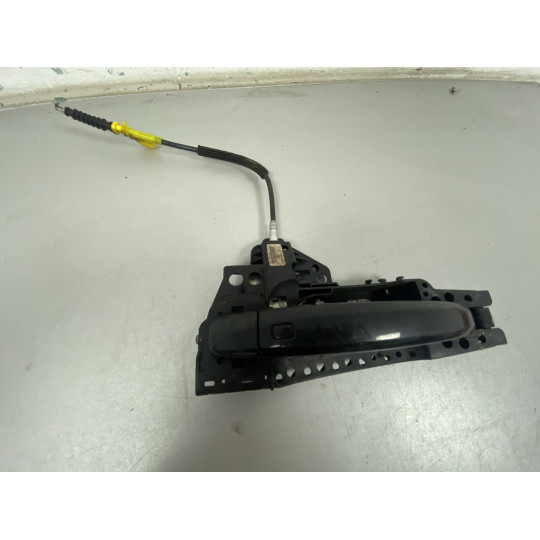 Наружная ручка двери AUDI A4 8T0837885A