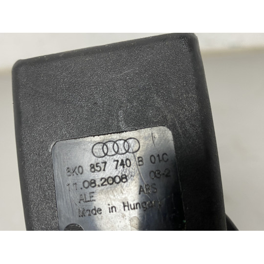 Замок ременя безпеки AUDI A4 8K0857740B