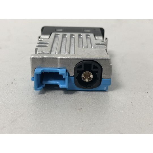 Гнездо USB BMW X3 G01 84108711939 2021-