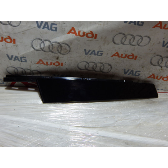 Накладка наружной левой двери AUDI A6 4G0837901A 2011-2018