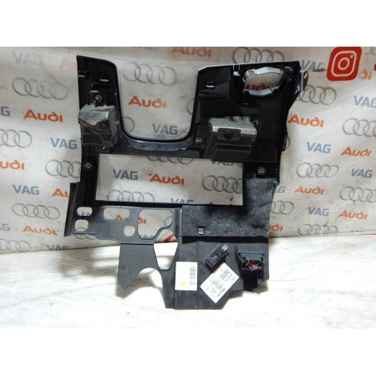 Отделка панели приборов AUDI A6 4G1880301 2011-2018