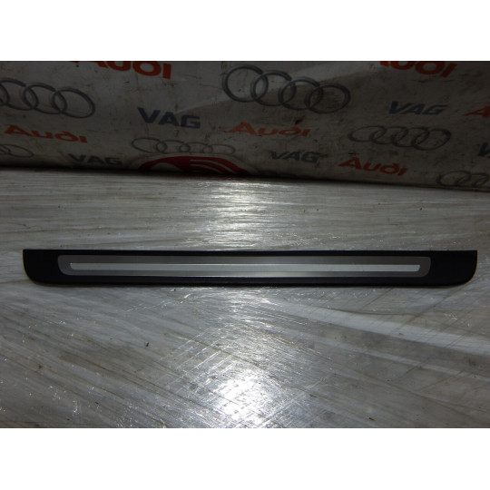 Передняя левая накладка порога AUDI A6 4G0853373 2011-2018