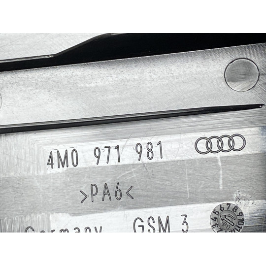 Заглушка AUDI A4 Q7 Q5 4M0971981 2016-2022