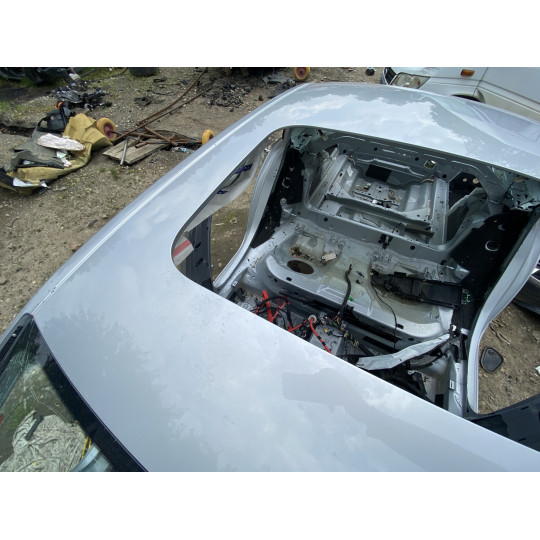 Крыша цвета L5 / Z7G AUDI A4 8W5817017A 2016-2022