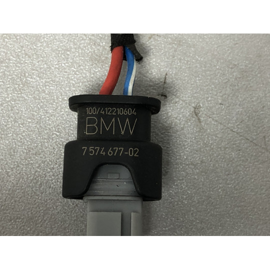 Роз'єм BMW 3 G20 7574677 2019-