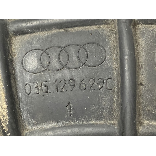 Патрубок воздушного фильтра AUDI Q5 03G129629C 2008-2016