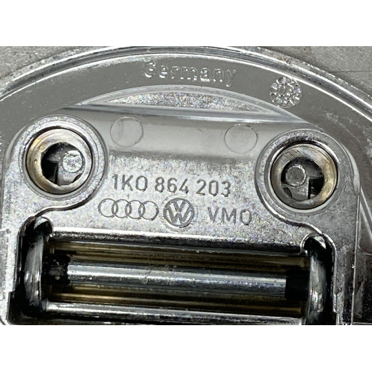 Фиксатор багажника AUDI A4 Q5 1K0864203 2008-2016