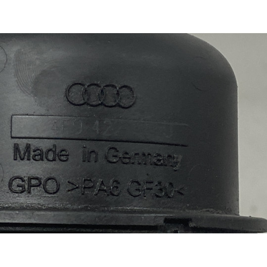 Масляний бачок AUDI A4 Q5 4F0422371D 2008-2016