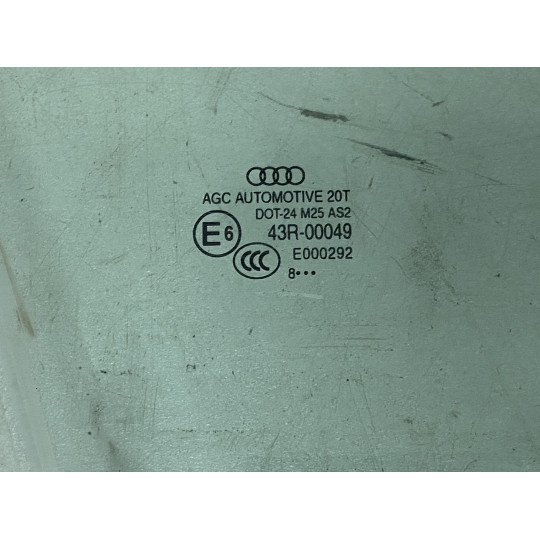 Скло дверей переднє праве 8 рік AUDI Q5 8R0845202B 2008-2016