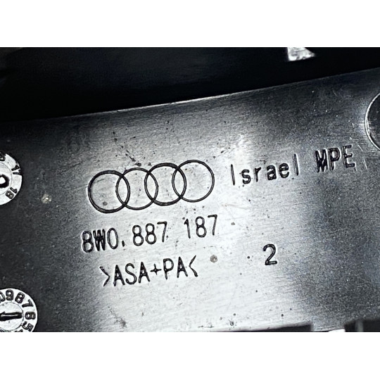 Кріплення ISOFIX AUDI A4 8W0887187 2016-2022