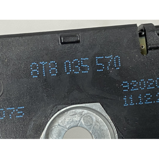 Предпрепятственный фильтр AUDI SQ5 8T8035570 2016-2022