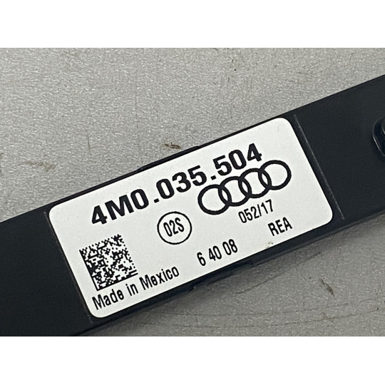 Антена підсилювач AUDI A4 Q5 4M0035504 2016-2022