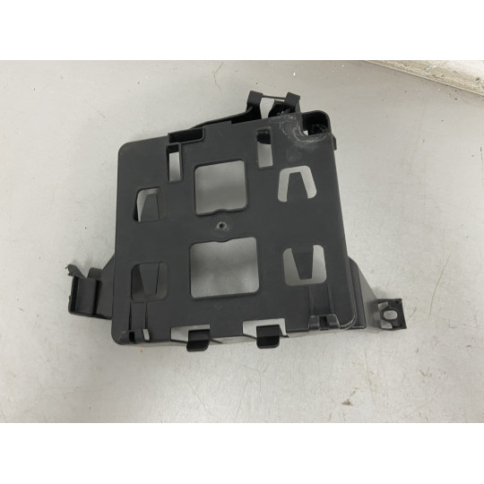 Кронштейн блоку комфорту AUDI A4 8W0907368 2016-2022