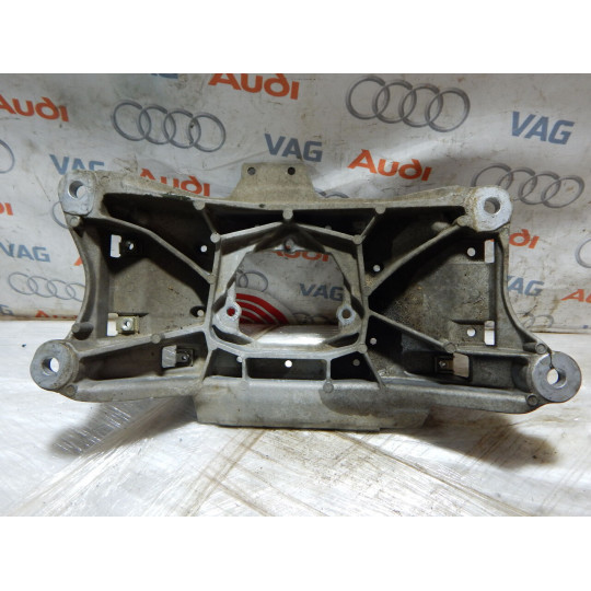 Кронштейн КПП AUDI A6 8K0399263BH 2009-2018