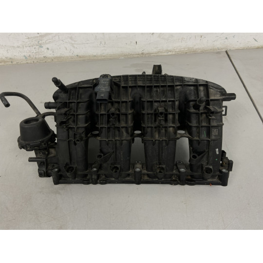 Впускной коллектор 2.0 TFSI AUDI A4 06L133201CM 2016-2022