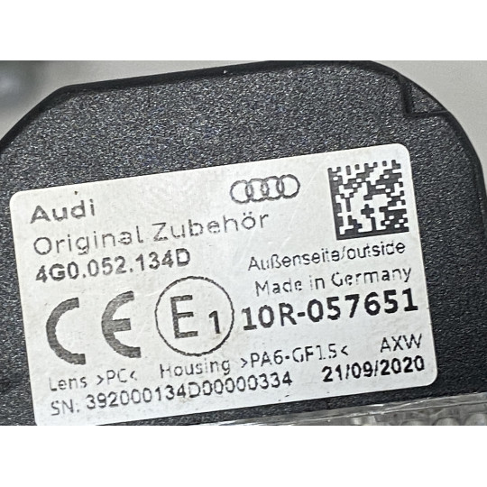 Світлодіодне підсвічування порогів праве AUDI Q5 A4 4G0052134D 2016-2022