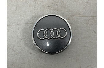 Ковпак колеса AUDI A4 Q5 8W0601170 2016-2022