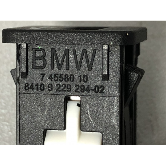 Гніздо USB BMW X3 G01 84109229294 2017-