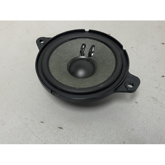 Динамик AUDI A4 BANG&OLUFSEN 8W0035303 2016-2022