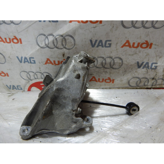 Кронштейн підушки двигуна AUDI A4 4M0199307BN 2016-2021