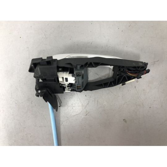 Передняя внешняя левая дверная ручка BMW X3 G01 51217401205 2017-