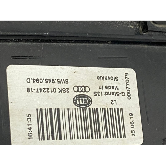 Стоп задній правий у кришку багажника AUDI A4 8W5945094D 2016-2022