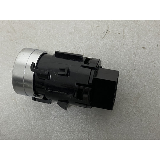 Кнопка START-STOP AUDI Q8 Q3 4N0905217 2019-