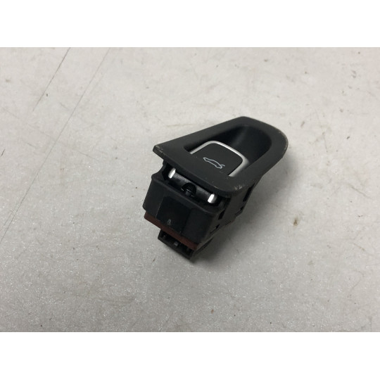 Кнопка кришки багажника AUDI A4 8K0959831B 2008-2016