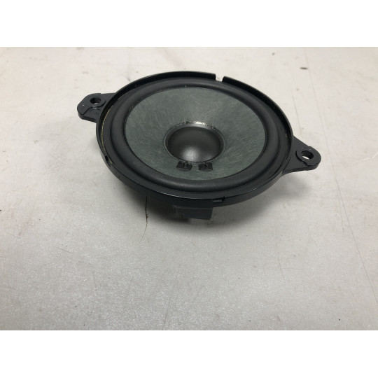 Динамик AUDI A4 BANG&OLUFSEN 8W0035303 2016-2022