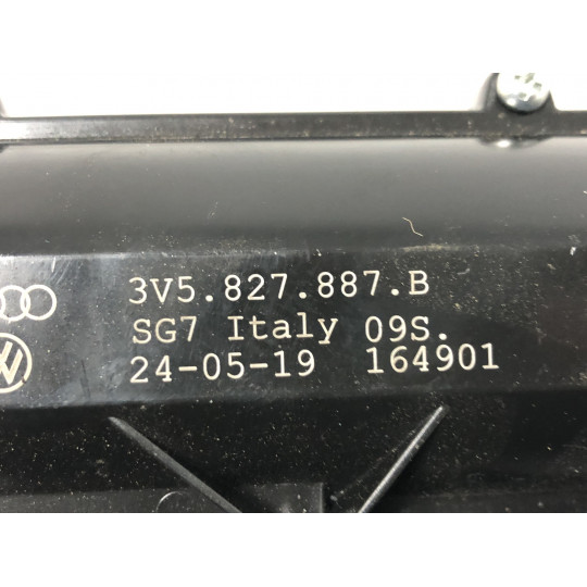 Дотяжка крышки багажника AUDI A4 3V5827887B 2016-2022