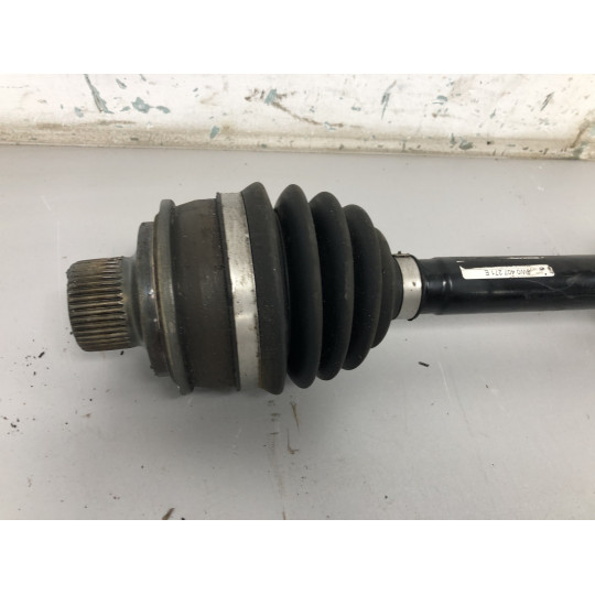 Передняя полуось AUDI A4 8W0407271E 2016-2022