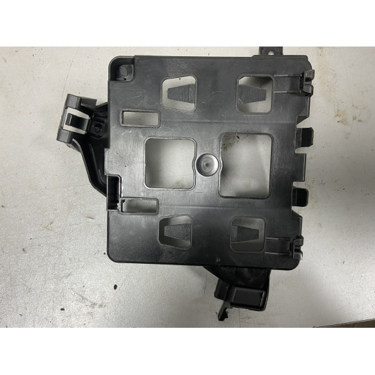 Кронштейн блока комфорта AUDI A4 8W0907368 2016-2022