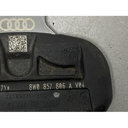 Скоба замка ремня безпеки AUDI A4 8W0857806A 2016-2022