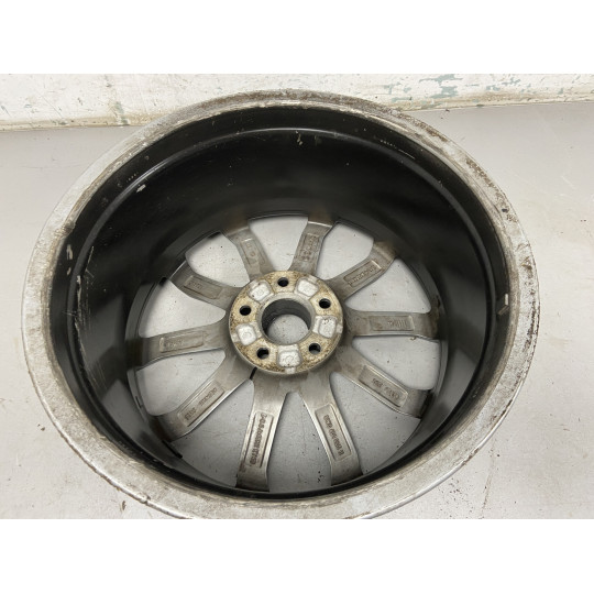 Колесний диск AUDI A4 (Дефект кривий) R18 8JX18H2 ET40 8W0601025H 2016-2022