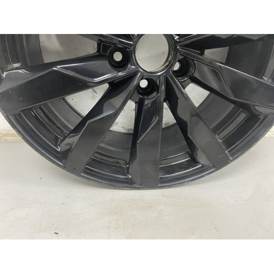 Колесный диск AUDI A4 R18 8JX18H2 ET40 8W0601025S 2016-2022