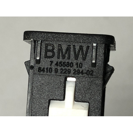USB гнездо BMW X3 G01 84109229294 2017-